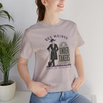 Des Moines Undertakers T-Shirt (Premium Lightweight) - Vintage Defunct Baseball Teams - Iowa